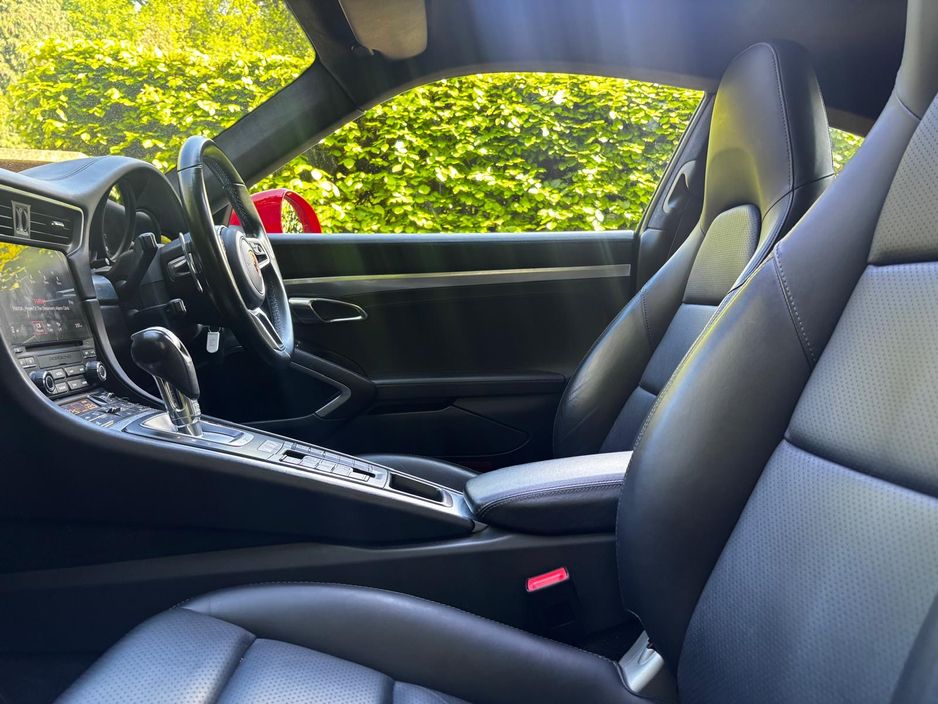 2016 Porsche 911
