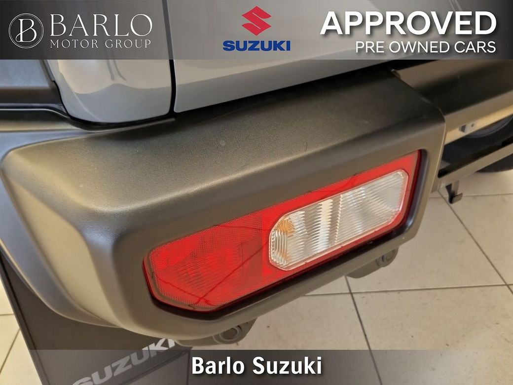 2025 Suzuki Jimny