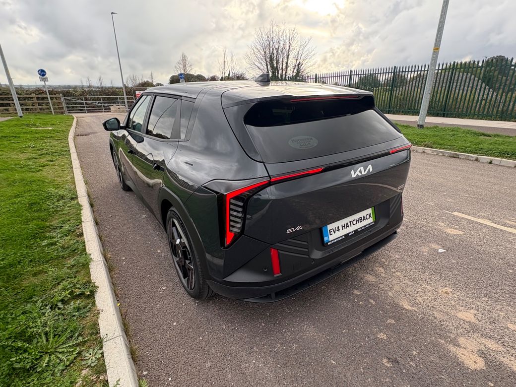 2026 Kia EV4
