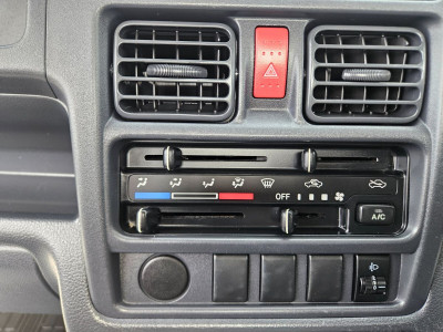 2014 Nissan Clipper