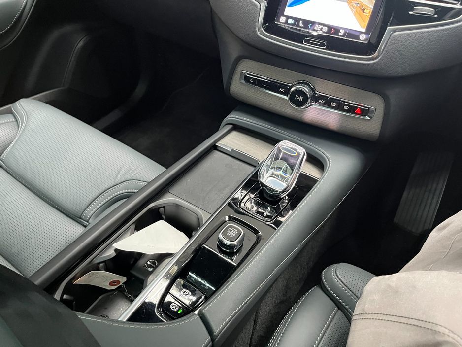 2023 Volvo XC90