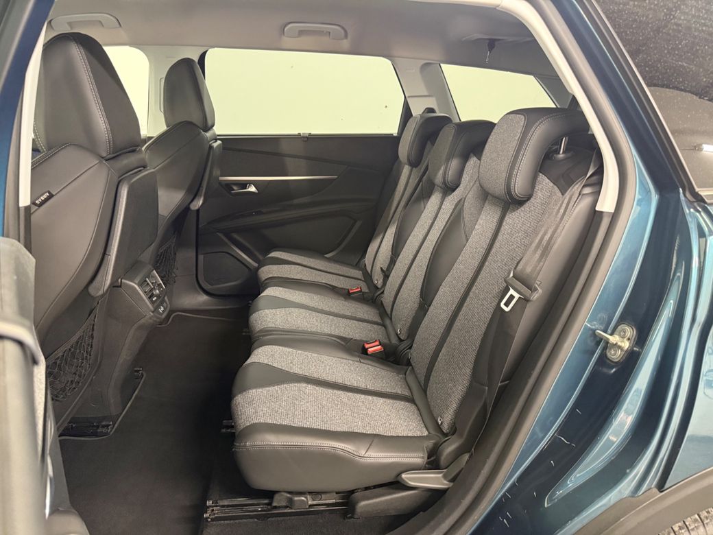 2018 Peugeot 5008