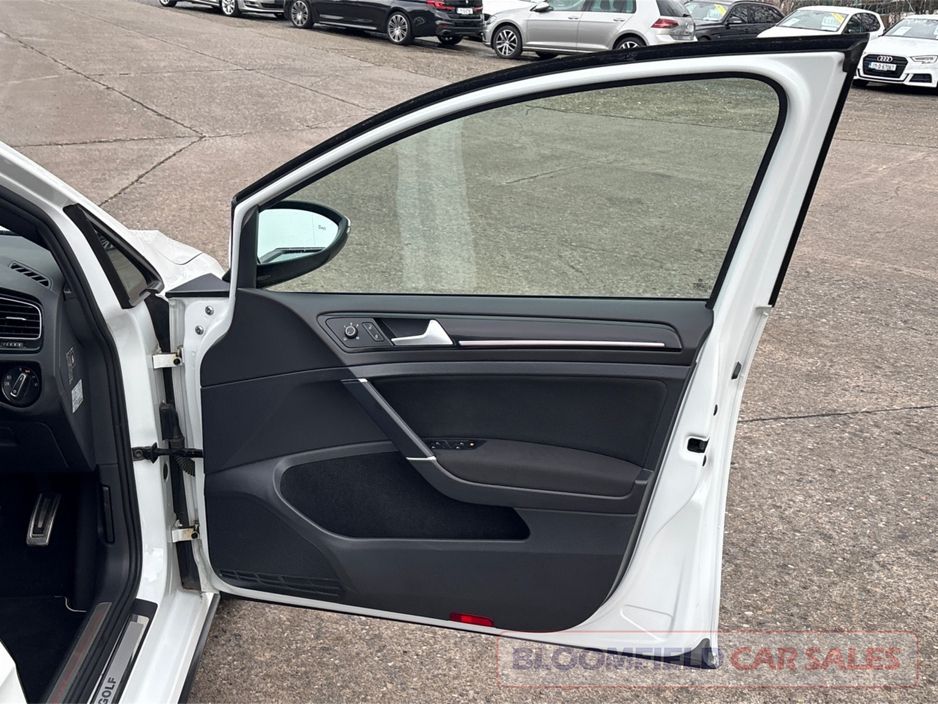 2017 Volkswagen Golf