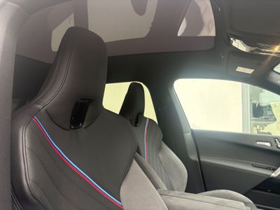2025 BMW iX