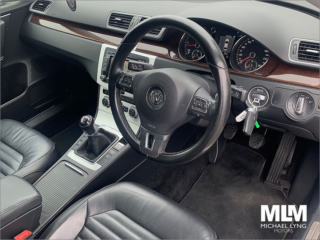 2015 Volkswagen Passat