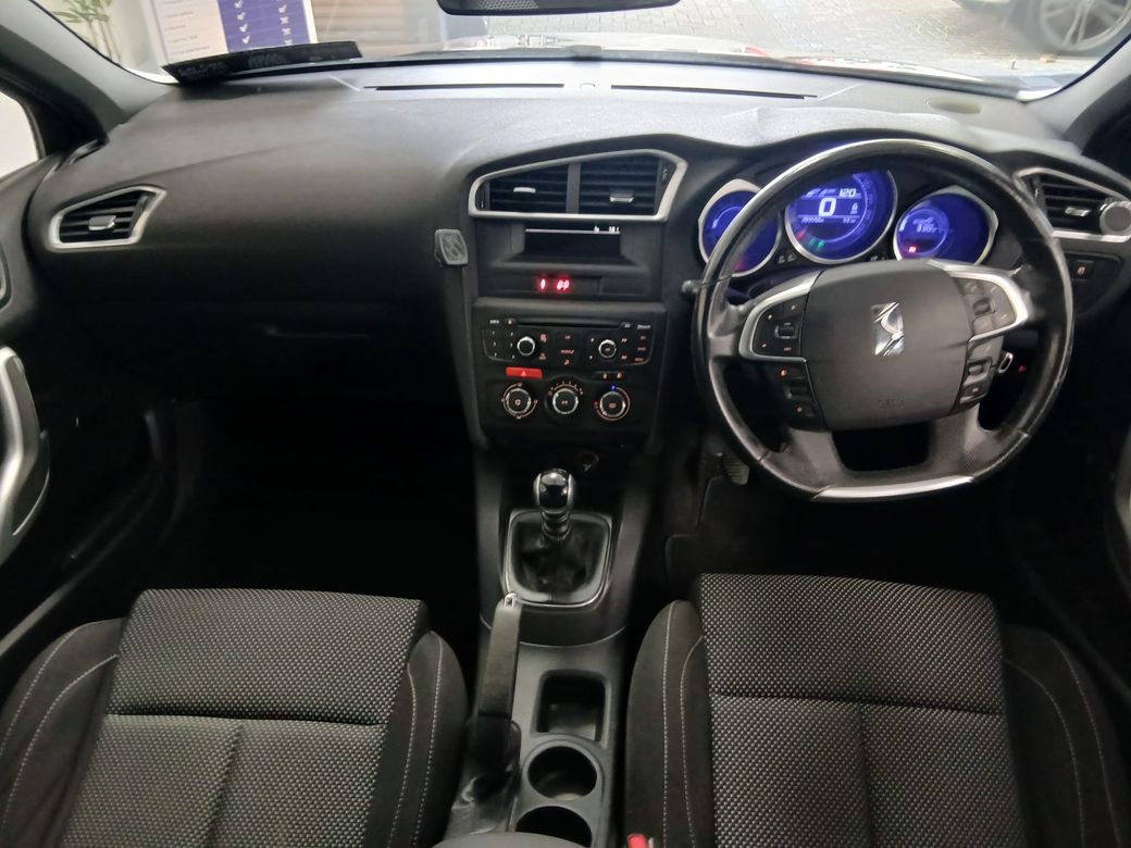 2012 Citroen DS4