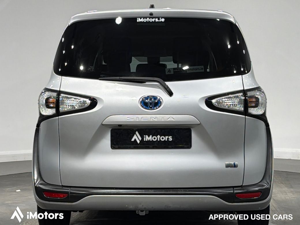 2017 Toyota Sienta