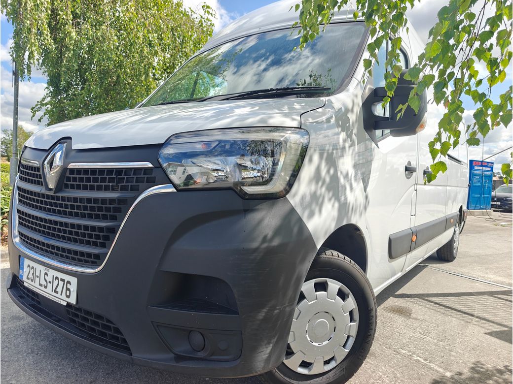 2023 Renault Master