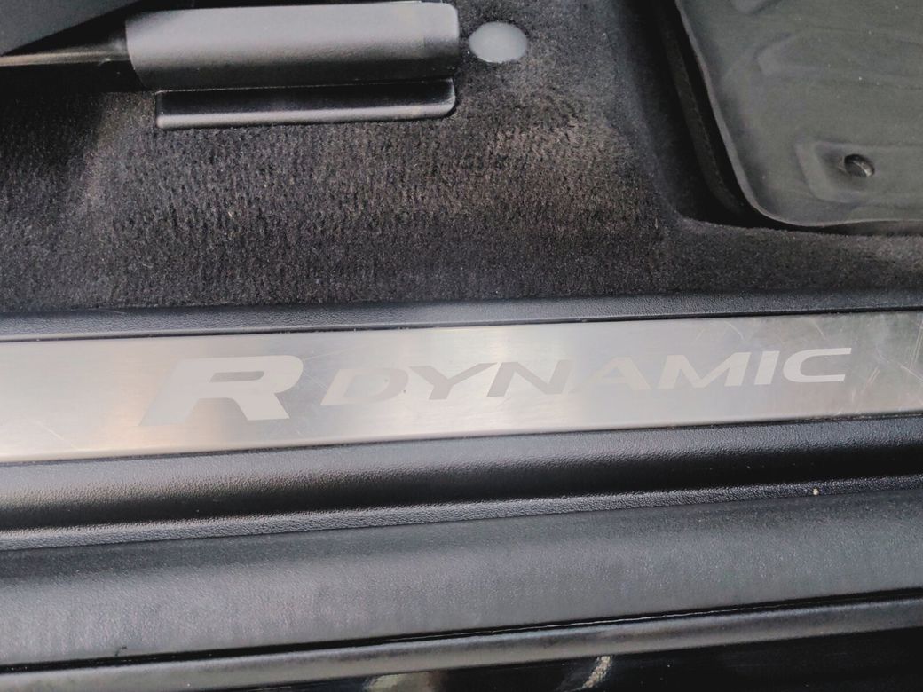 2023 Land Rover Discovery Sport