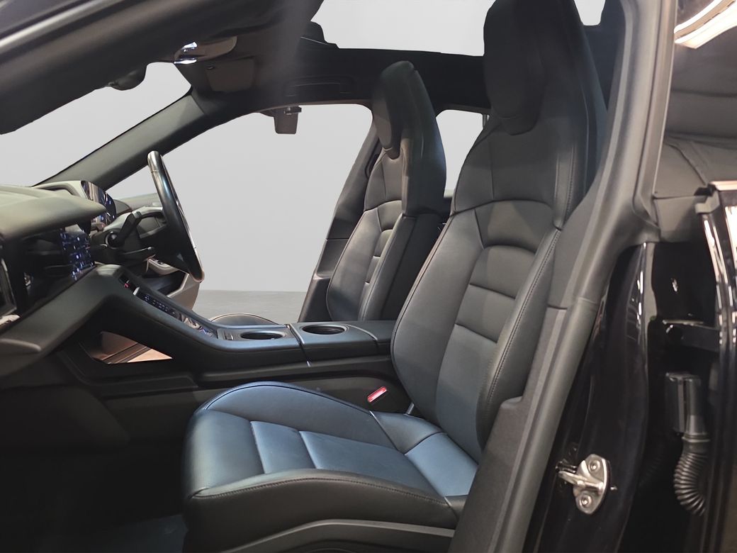 2023 Porsche Taycan