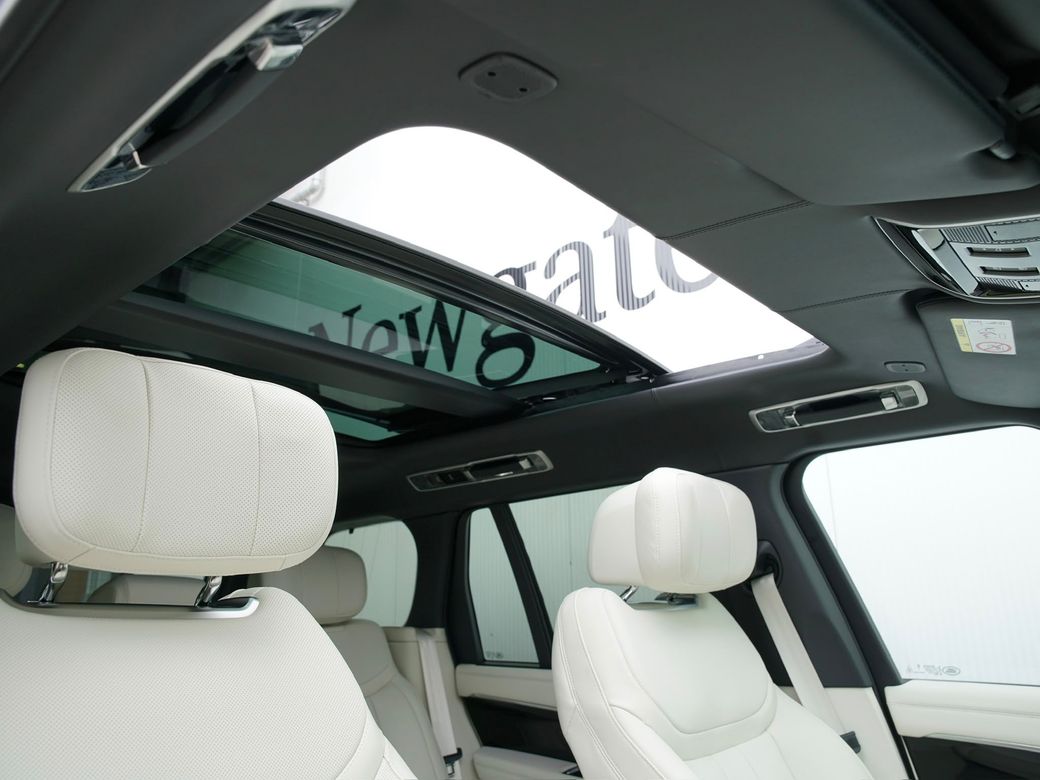 2026 Land Rover Range Rover