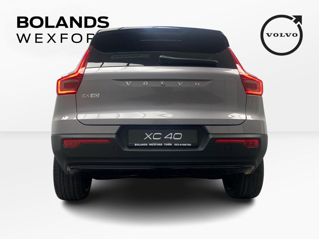 2022 Volvo Ex40