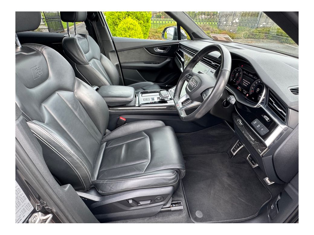 2021 Audi Q7