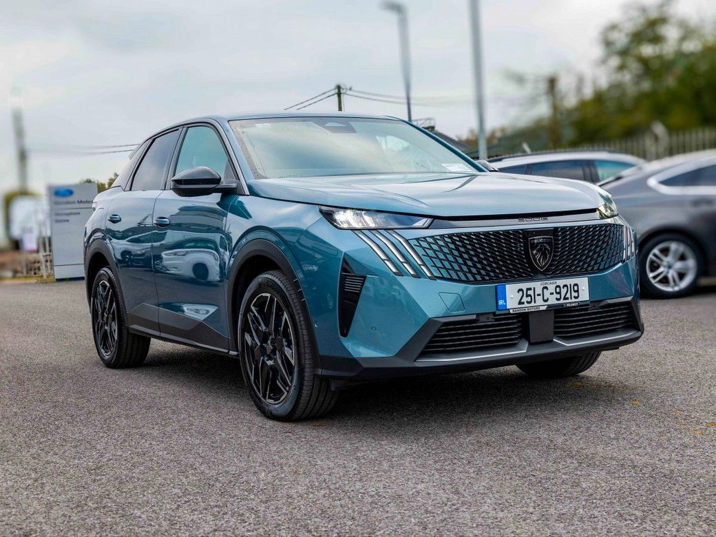 2025 Peugeot 3008