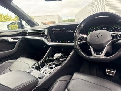 2024 Volkswagen Touareg