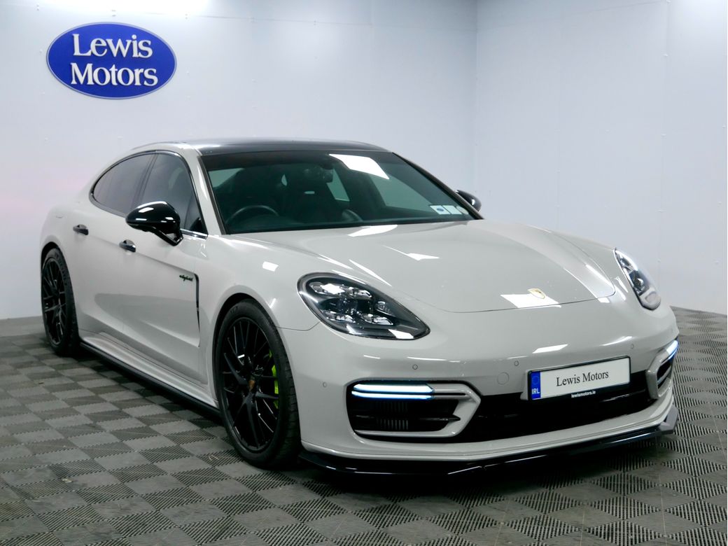 2021 Porsche Panamera