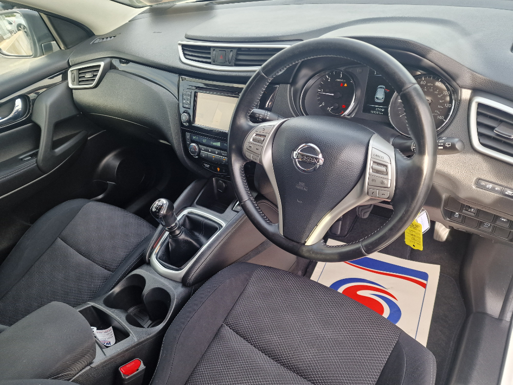 2017 Nissan Qashqai