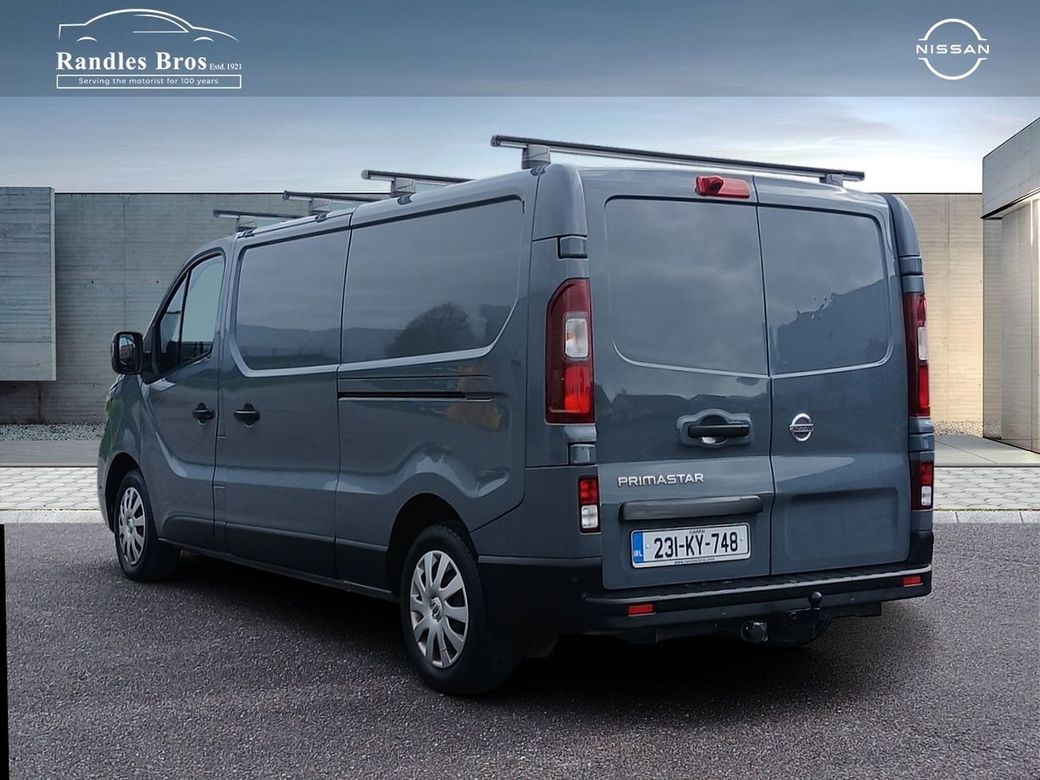 2023 Nissan Primastar