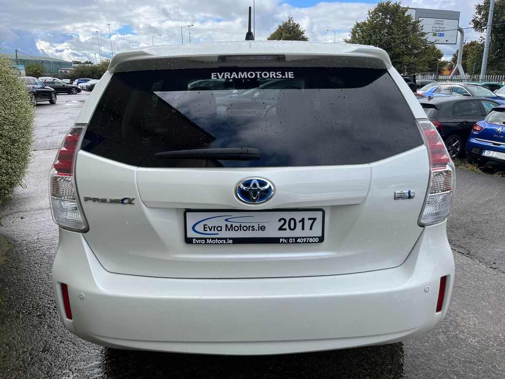 2017 Toyota Prius+
