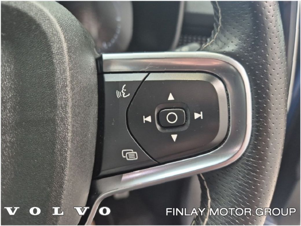 2021 Volvo XC40