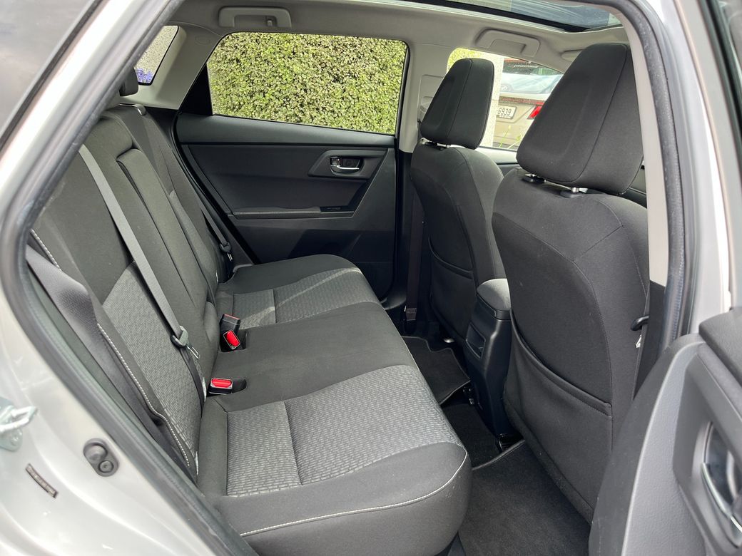 2015 Toyota Auris