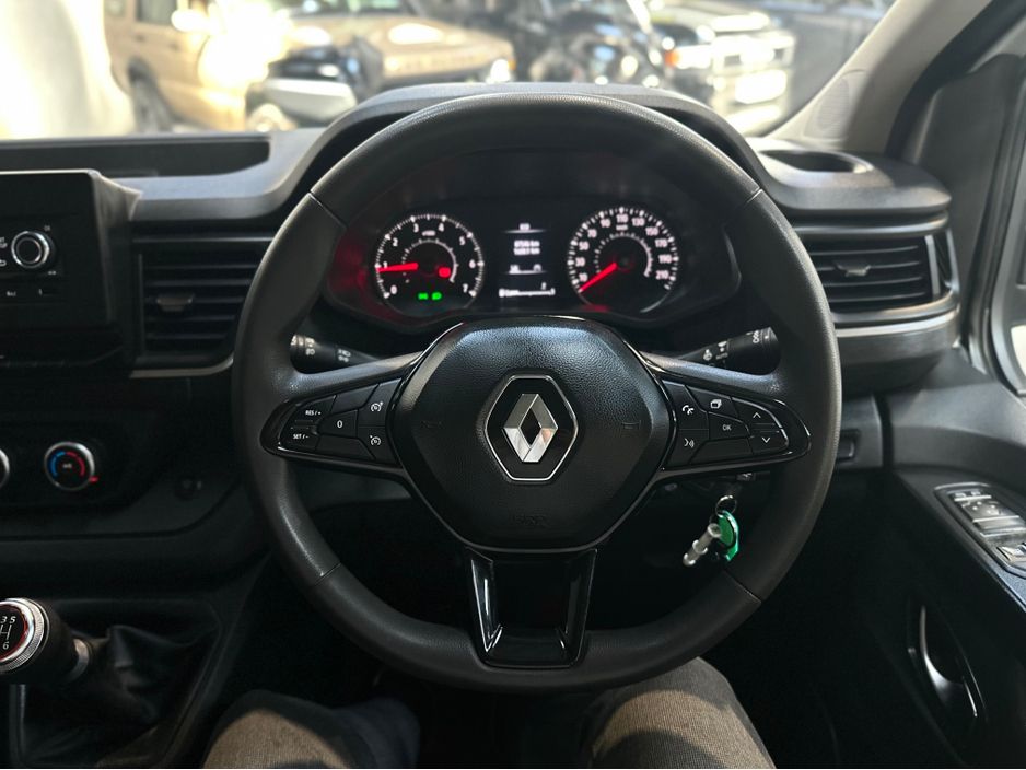 2023 Renault Trafic