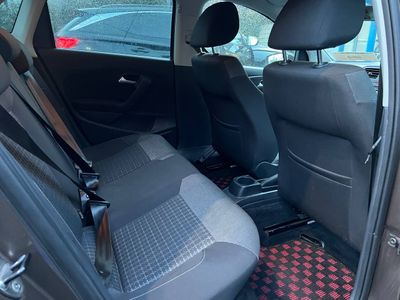 2016 Volkswagen Polo