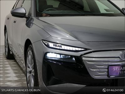 2025 Audi A6 Avant e-tron