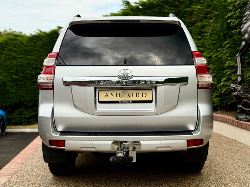 2017 Toyota Landcruiser