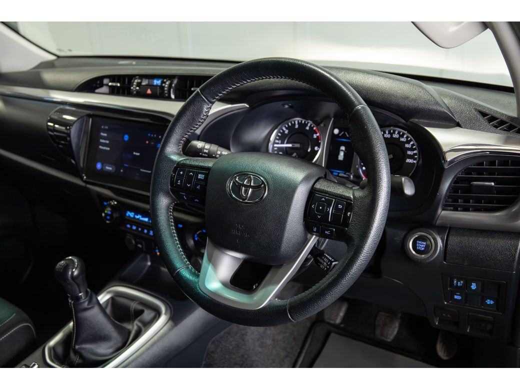 2025 Toyota Hilux