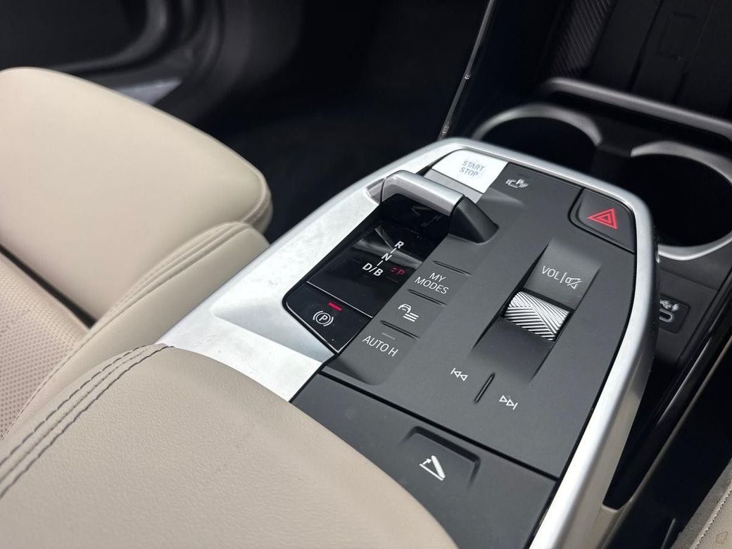 2024 BMW iX1