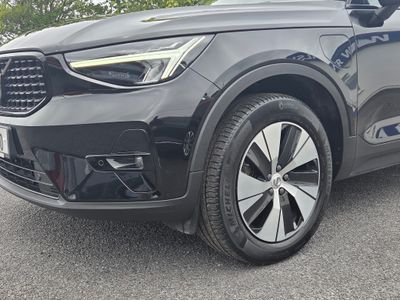 2023 Volvo XC40