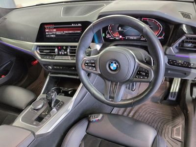 2020 BMW 320