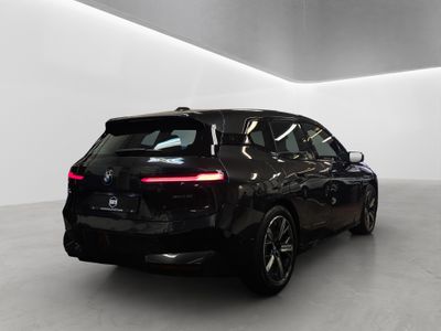 2025 BMW iX