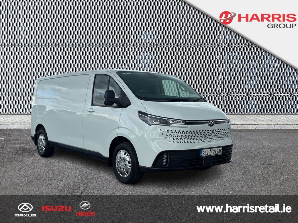 2025 White Maxus Deliver 7