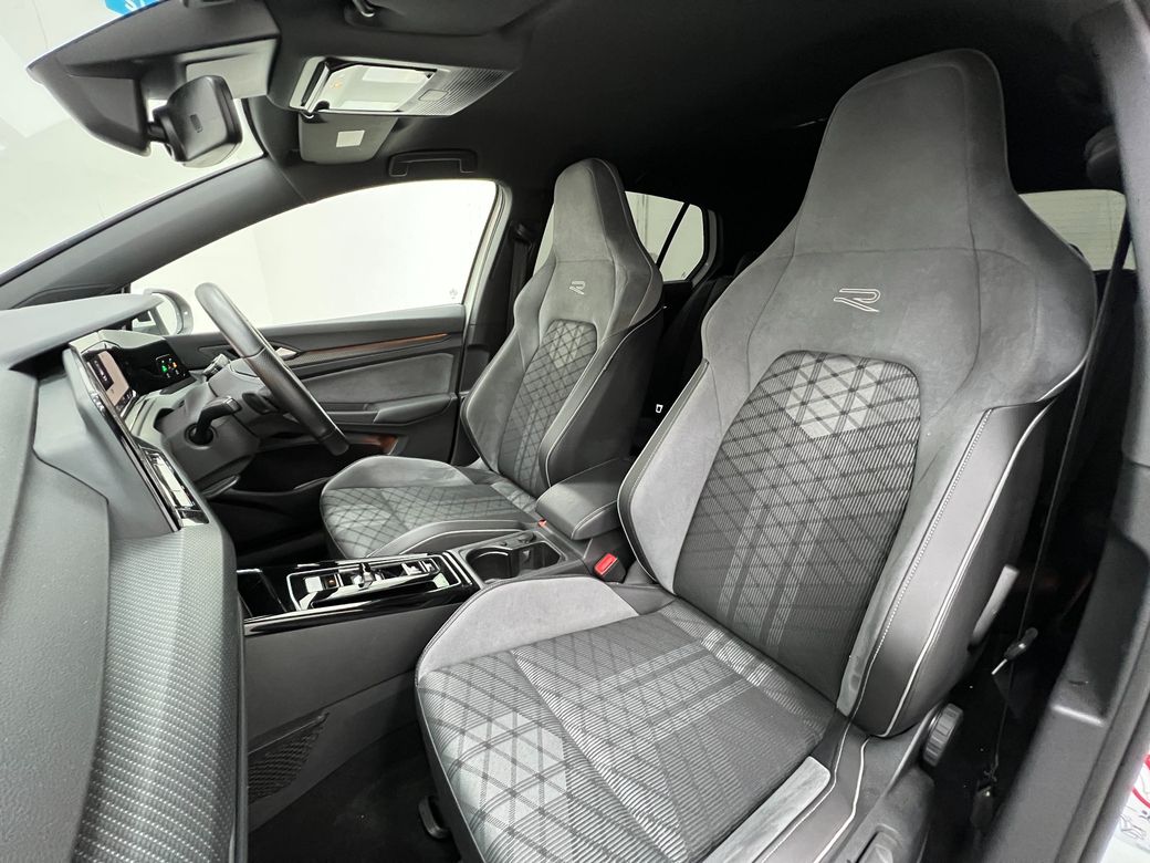 2023 Volkswagen Golf