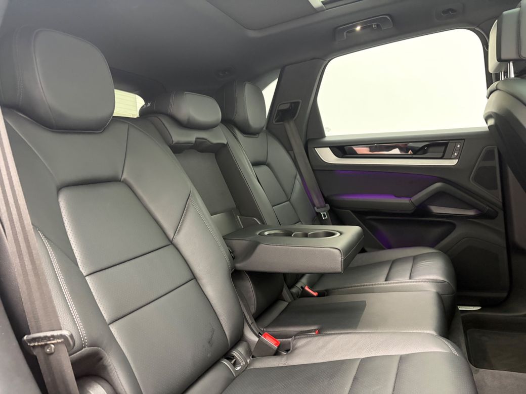 2025 Porsche Cayenne