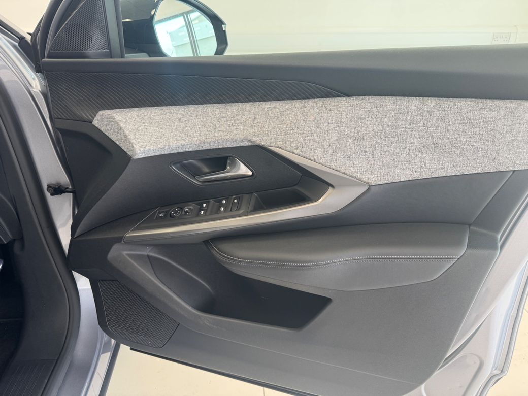 2025 Peugeot 3008