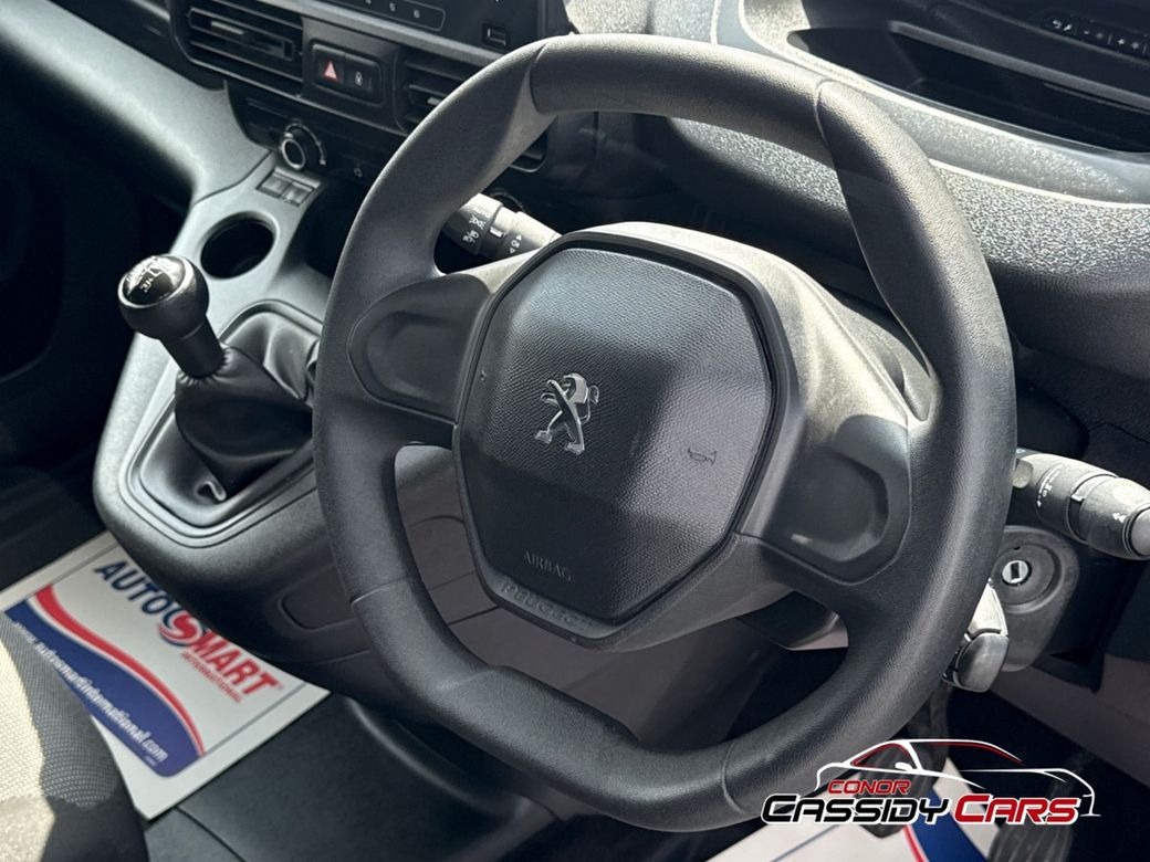 2021 Peugeot Partner