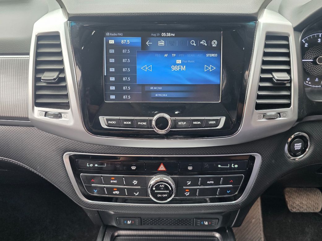 2022 Ssangyong Rexton