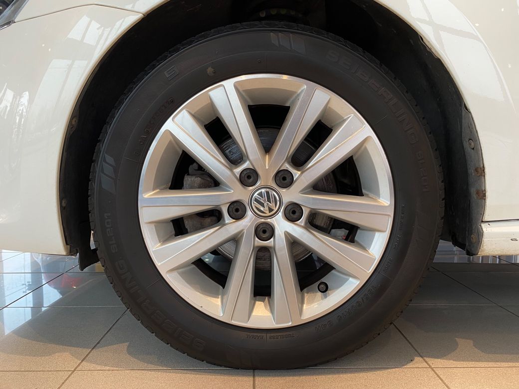 2017 Volkswagen Polo