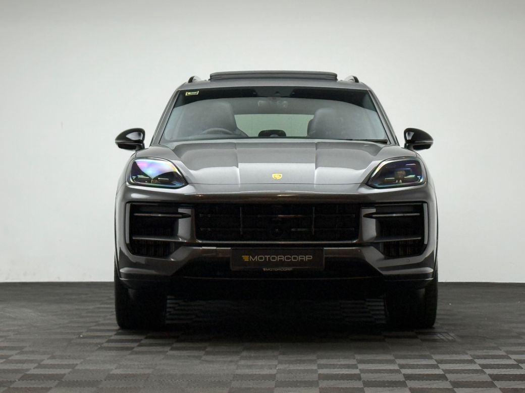 2025 Porsche Cayenne