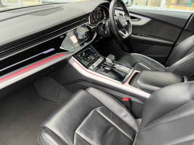 2022 Audi Q8