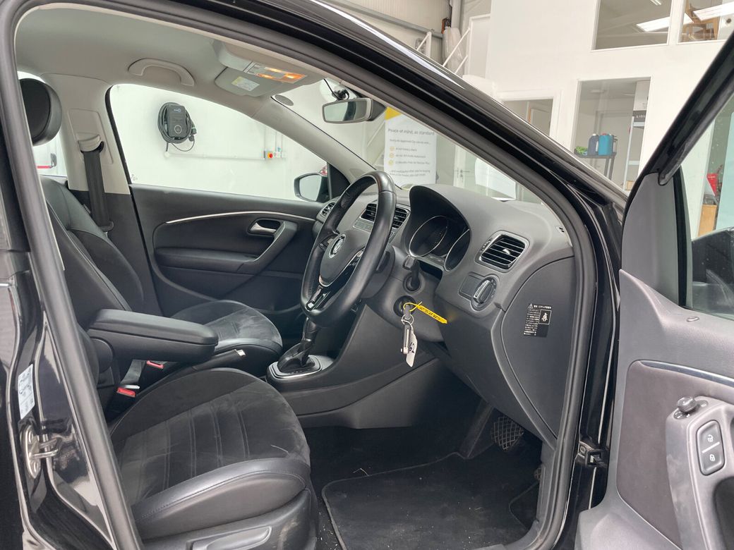 2018 Volkswagen Polo