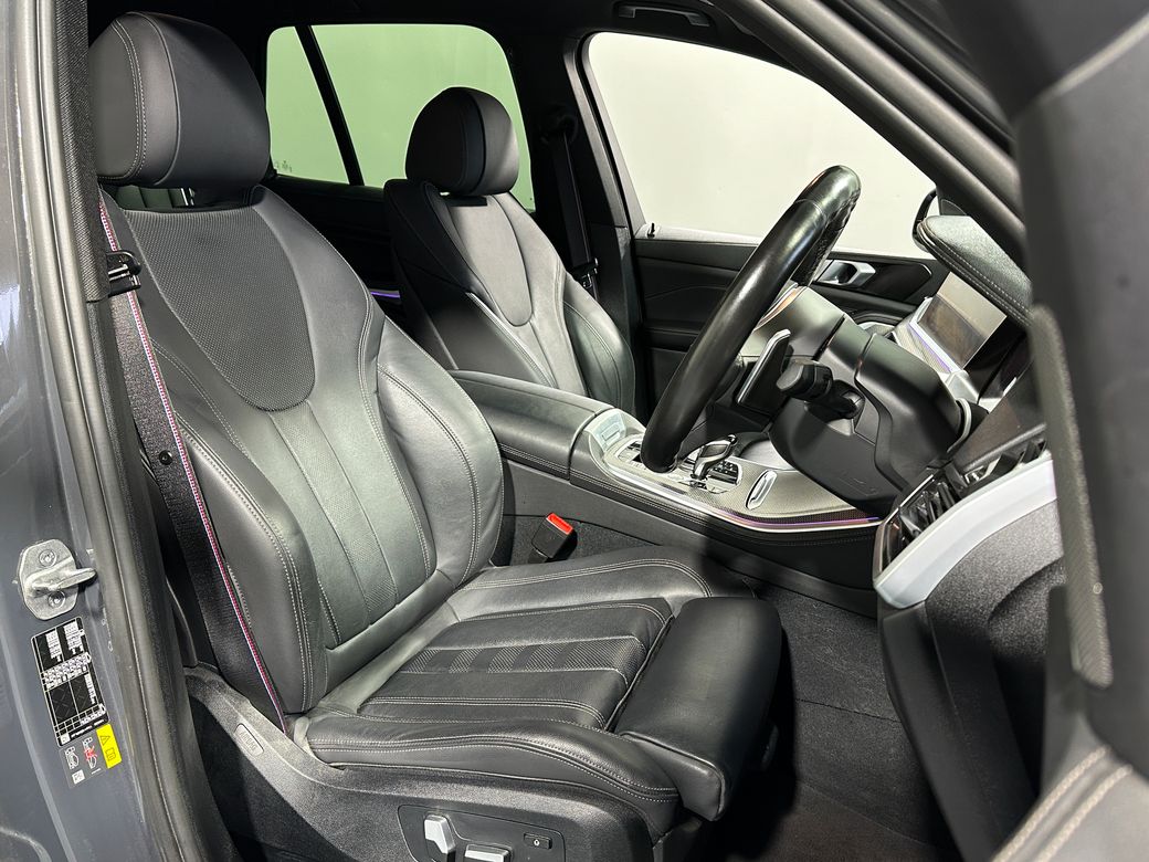 2022 BMW X5