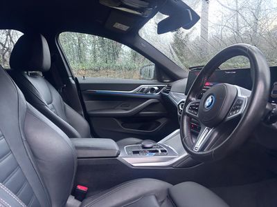 2024 BMW i4