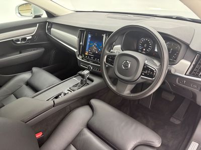 2021 Volvo S90