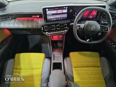 2025 Renault 5