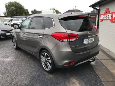 2017 Kia Carens