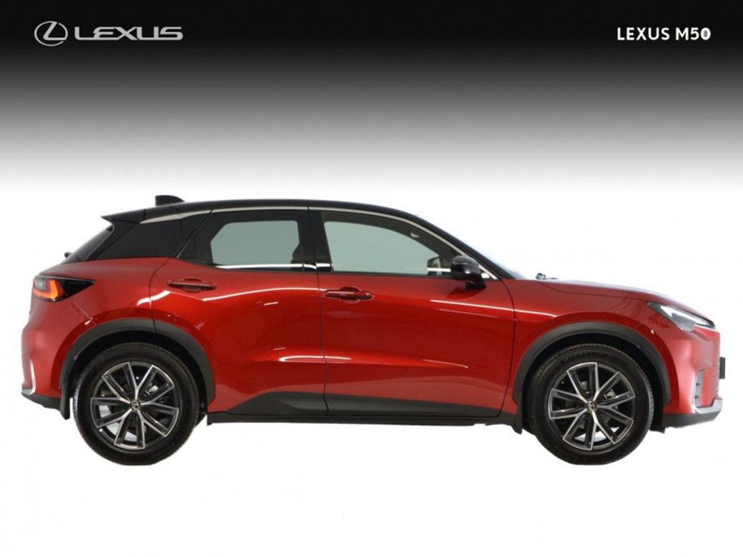 2025 Lexus LBX